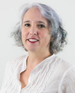 headshot of Dr. Amanda Waugh